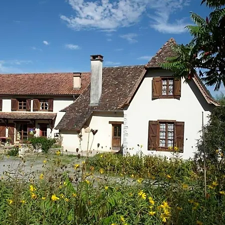 - D'hotes Acoucoula 3*