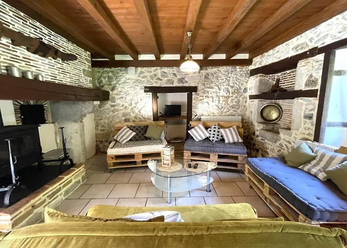 - D'hotes Acoucoula 3* Orthez